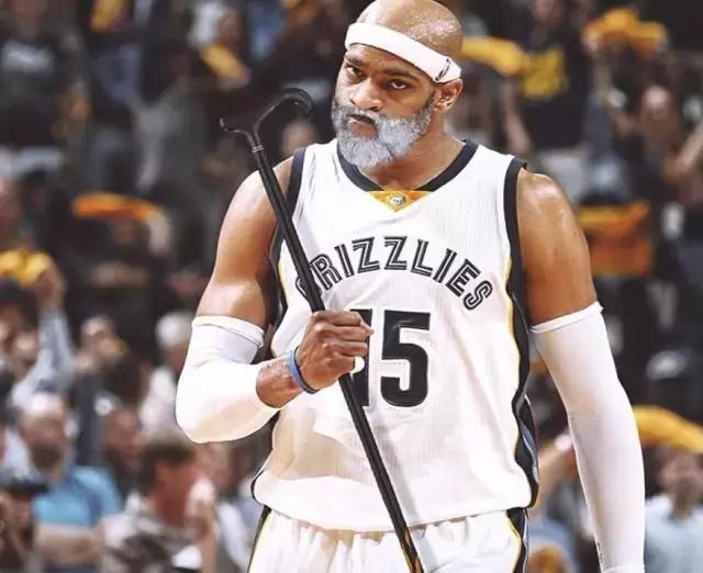 尽显游泳健 尽显游泳健