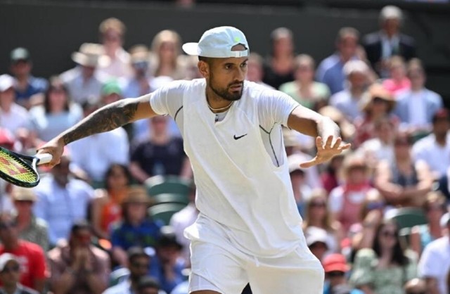 TA：诺丁汉森林有意维拉中场拉姆塞 转会费或超3000万镑